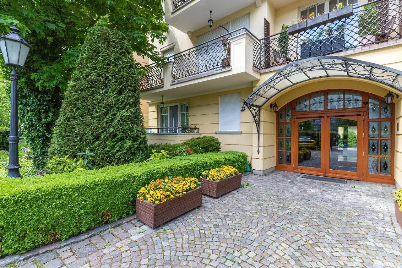 Patio Mare Sopot With Free Garage Parking By Noclegi Renters Apartament